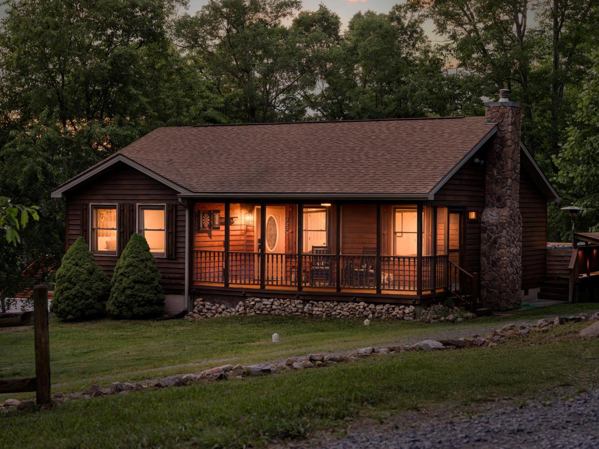 Shenandoah Dog Friendly Cabin With River Access, Hot Tub, Fire Pit, Bbq, Outdoor Dining Шенъндоа Екстериор снимка