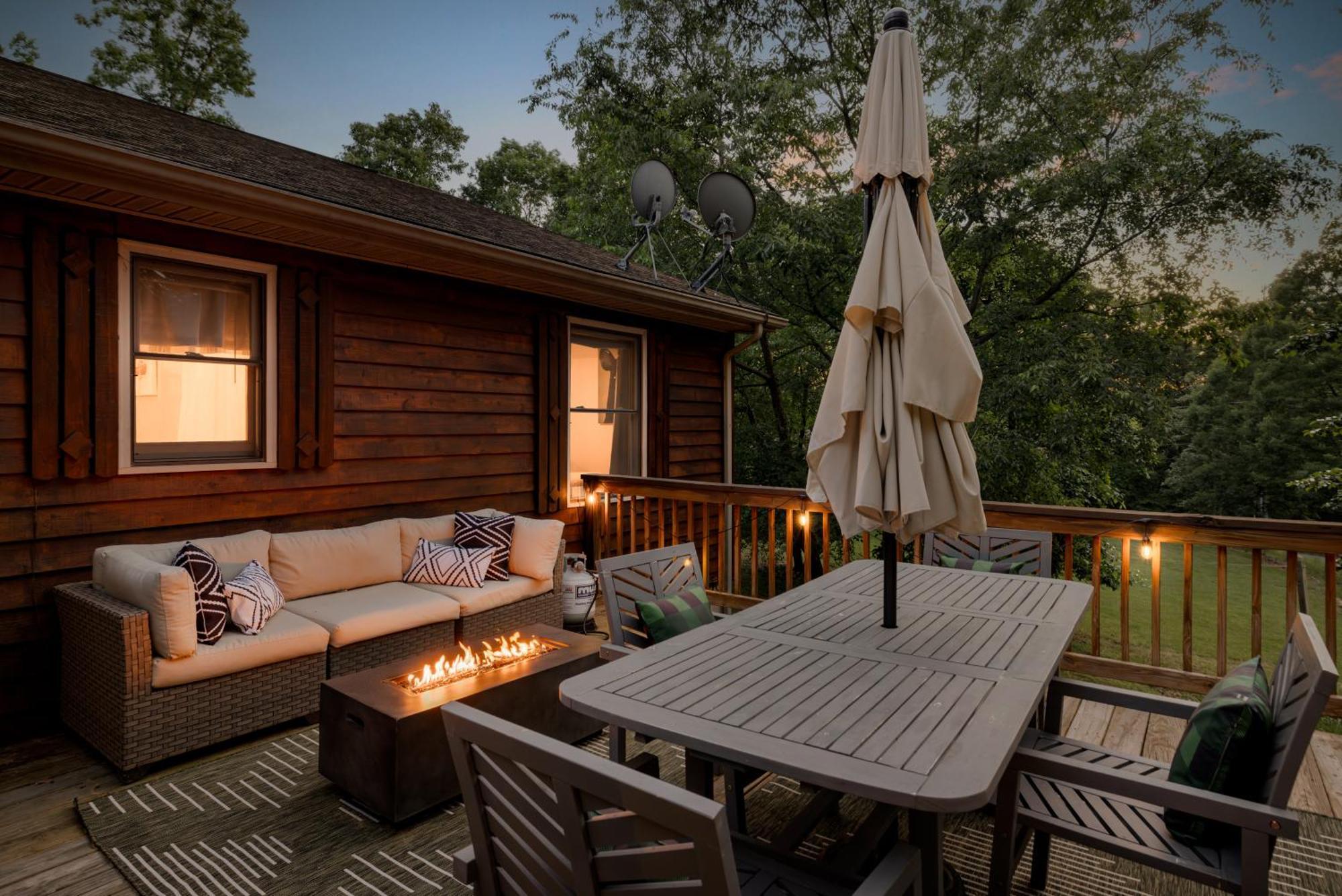 Shenandoah Dog Friendly Cabin With River Access, Hot Tub, Fire Pit, Bbq, Outdoor Dining Шенъндоа Екстериор снимка